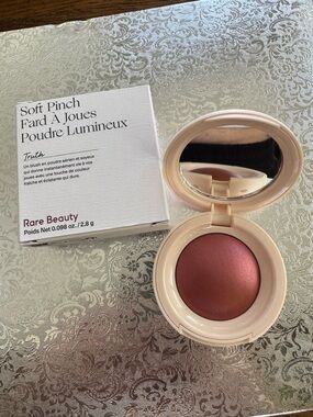 Rare Beauty Soft Pinch Poudre Lumineux Blush — Truth
